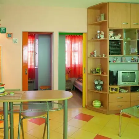 アパート Casa Varos